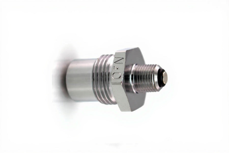 DISS Body Adaptor x 1/8" NPT Male w/ One-Way Check, N2O - Bay Corp 1041-2CV