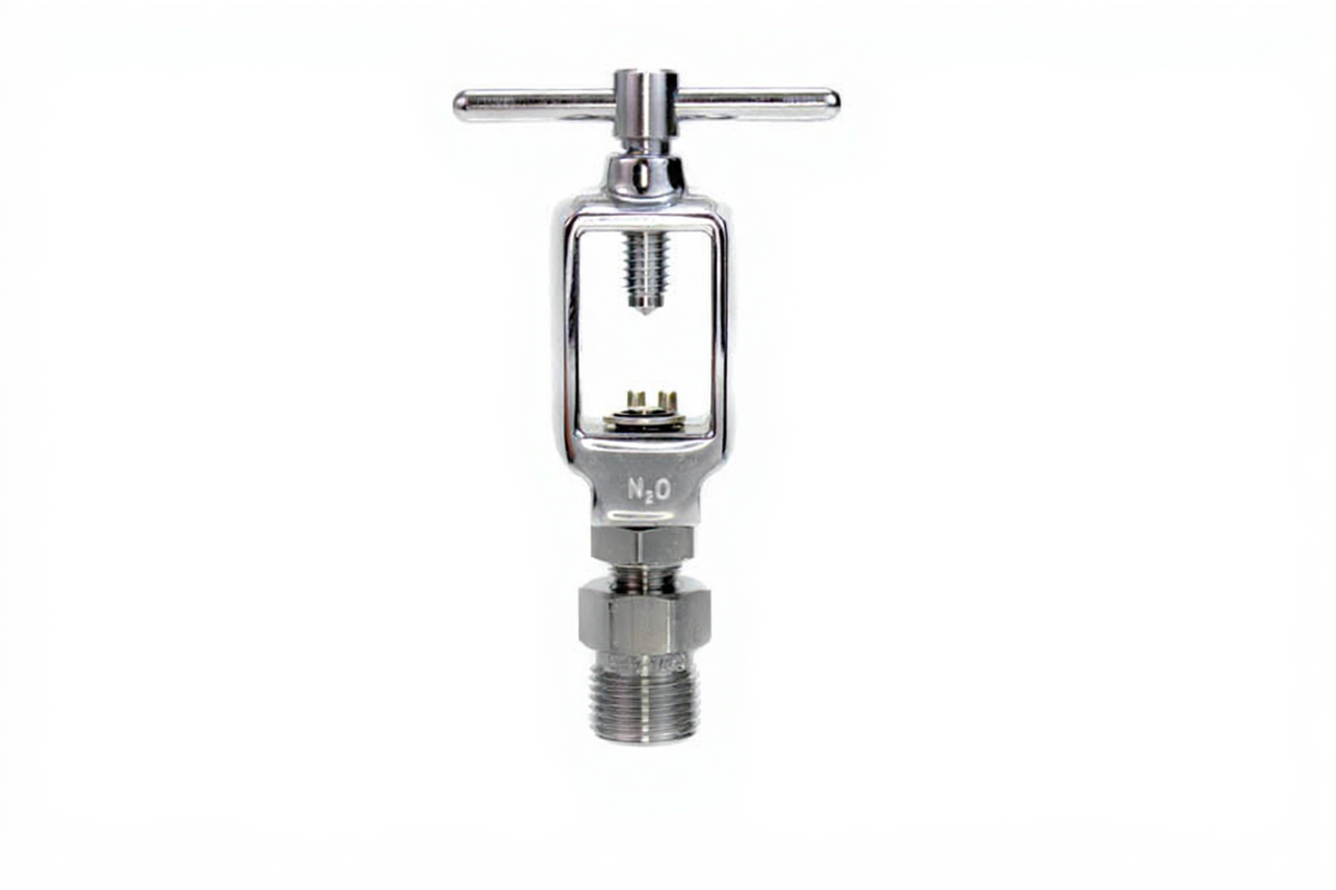 Yoke CGA 910 x CGA 326 Male, N2O - Bay Corp 9101 — Integris Equipment LLC
