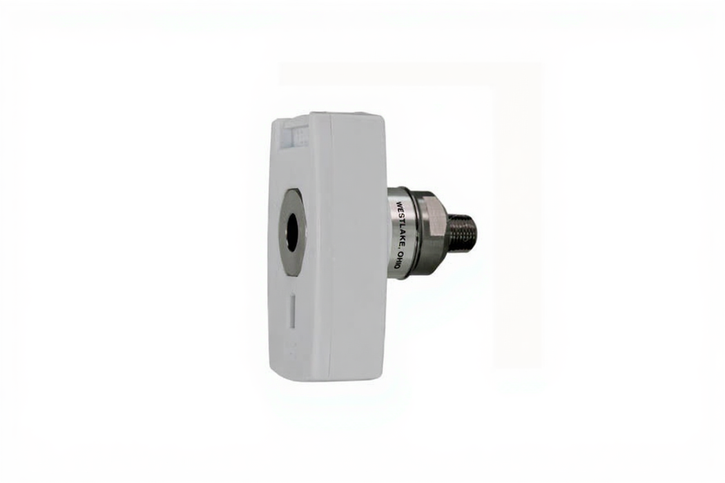 Chemetron Female Coupler x 1/8" NPT Male, VAC - Bay Corp CMF-22-2