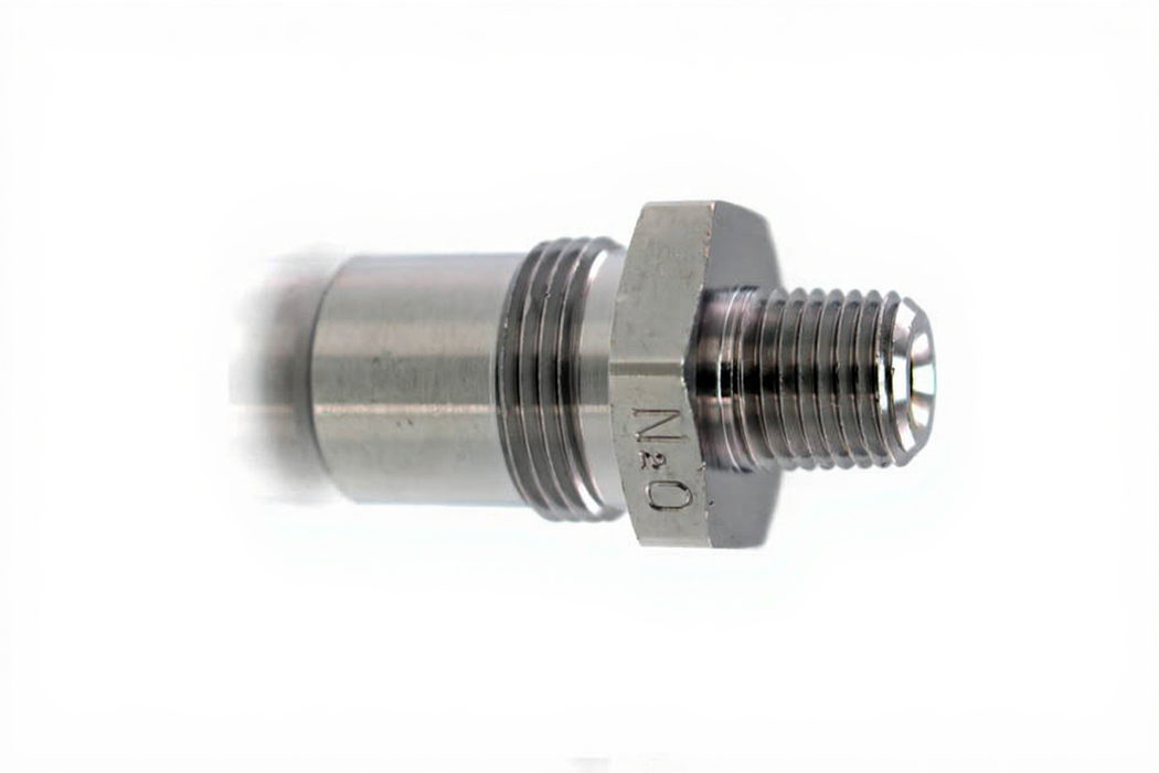 NIST (European) Socket x 1/4" NPT Male, N2O - Bay Corp NIST-104-4