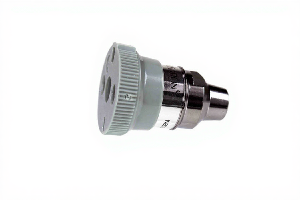 Ohmeda Female Coupler, 1/8" NPT Female, CO2 - Bay Corp OHF-08-2F
