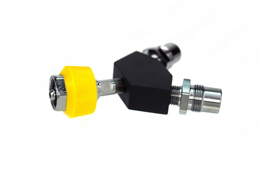 DISS Y-Block, HT Nut Female Inlet x DISS Male Outlets, Med Air - Bay Corp YO-116