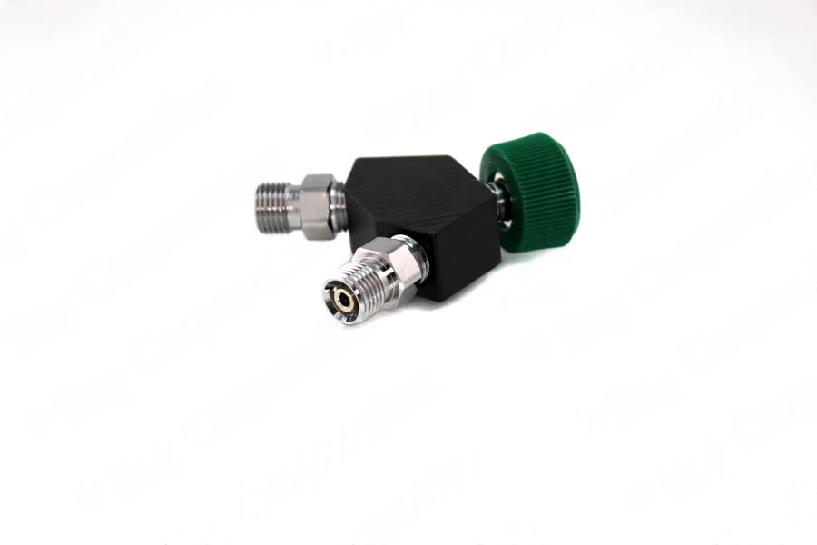 DISS Y-Block, HT Nut Female Inlet x DISS DV Outlets, O2 - Bay Corp YO-124DV