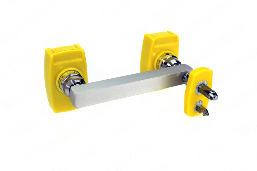 Chemetron Y-Block, Male QC Inlet-Left x Female Coupler Outlets, Med Air - Bay Corp YO-CML16