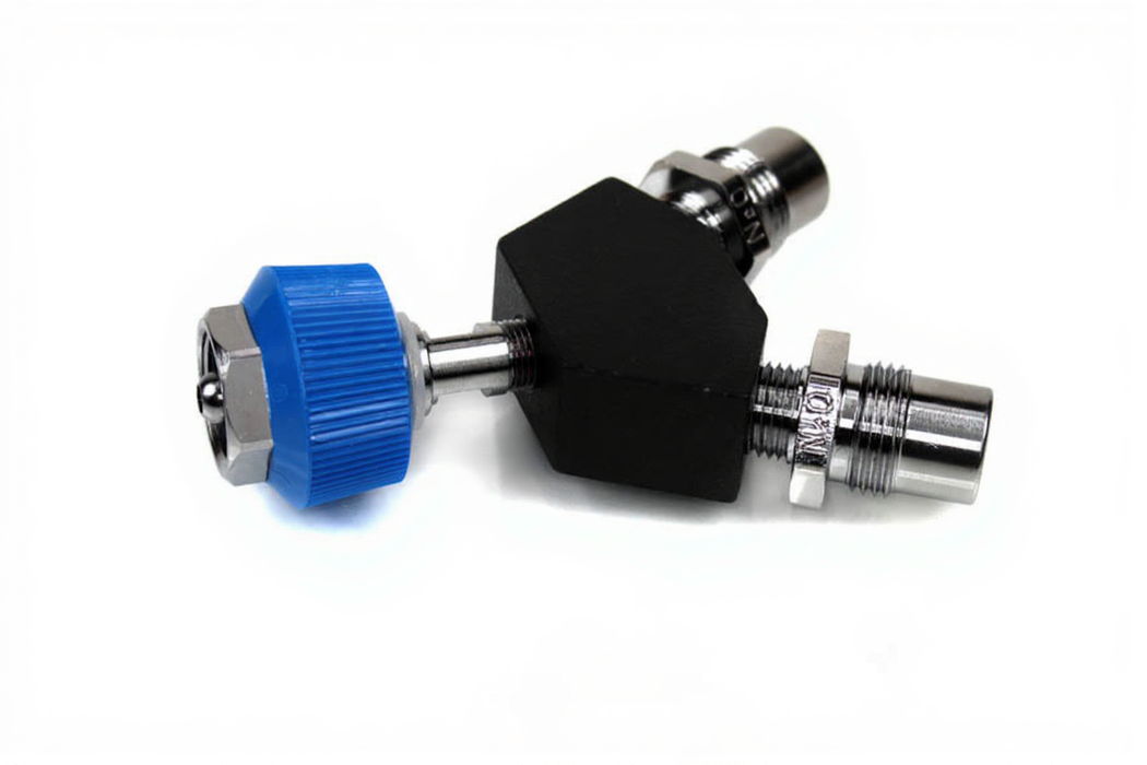 DISS Y-Block, HT Nut Female Inlet x DISS Male Outlets, N2O - Bay Corp YO-104