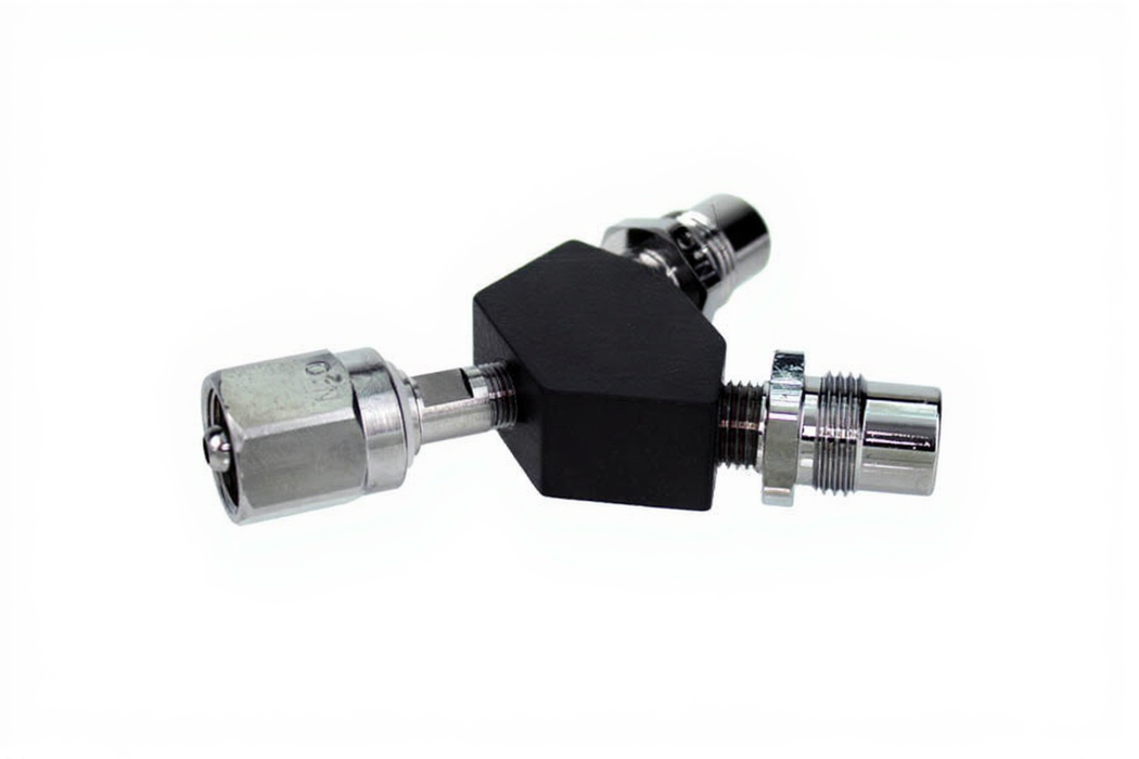 DISS Y-Block, Hex Nut Female Inlet x DISS Male Outlets, N2O - Bay Corp YO-104X