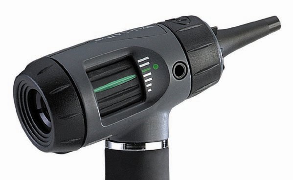 Otoscope with Throat Illuminator MacroView™ Diagnostic Type 3.5 Volt Halogen HPX